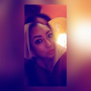 Meet your Posher, Mari